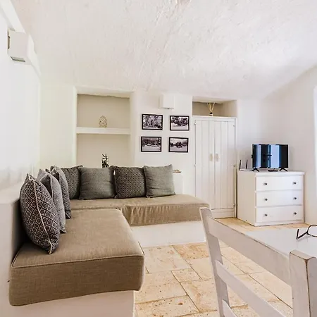 Masseria Torre Abate Risi 3*