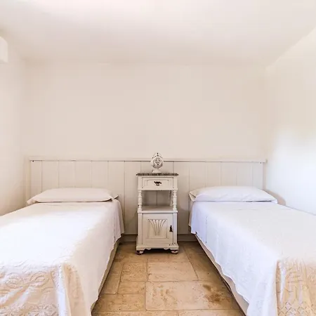 Masseria Torre Abate Risi Aparthotel 3*