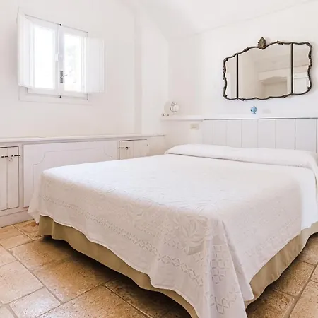 Masseria Torre Abate Risi 3* Fasano